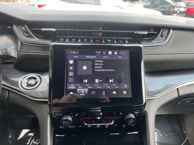 2022 Jeep Grand Cherokee L Altitude - Photo 16