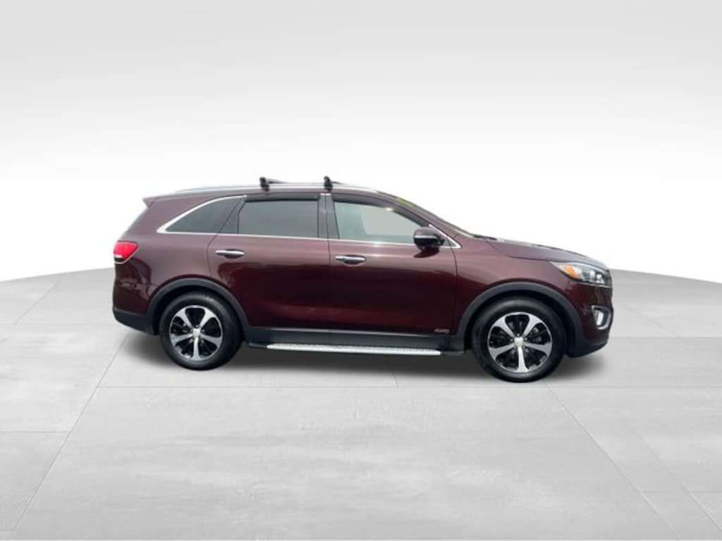 Used 2017 Kia Sorento EX SUV