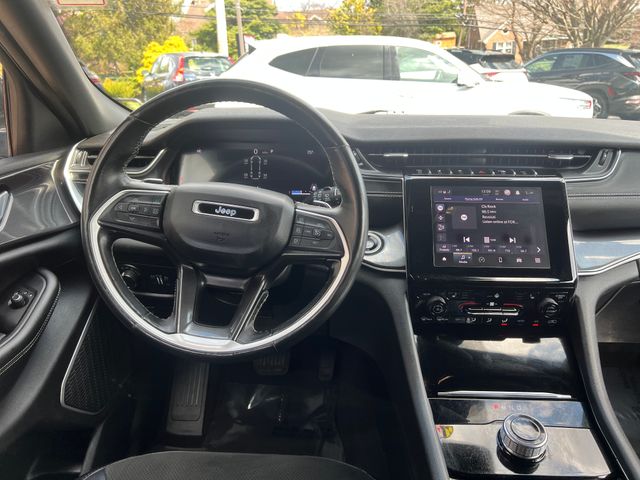 2022 Jeep Grand Cherokee L Altitude - Photo 11