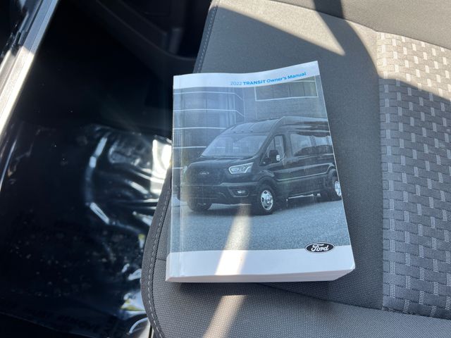 2022 Ford Transit Passenger Van XLT - Photo 24