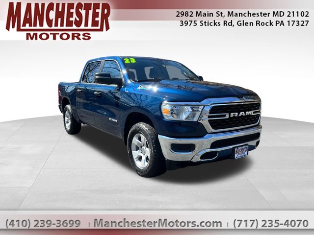 2023 RAM 1500 Big Horn/Lone Star 4x4 Crew Cab 5'7's photo