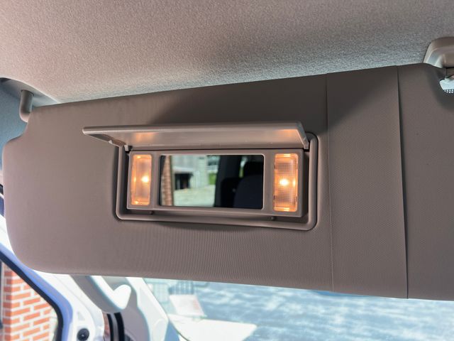 2022 Ford Transit Passenger Van XLT - Photo 26