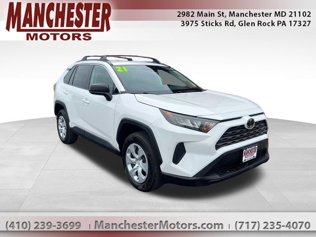 2021 Toyota RAV4 LE's photo