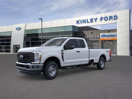 2025 Ford Super Duty F-250 SRW XL 4WD SuperCab 8 Box Truck Super Cab