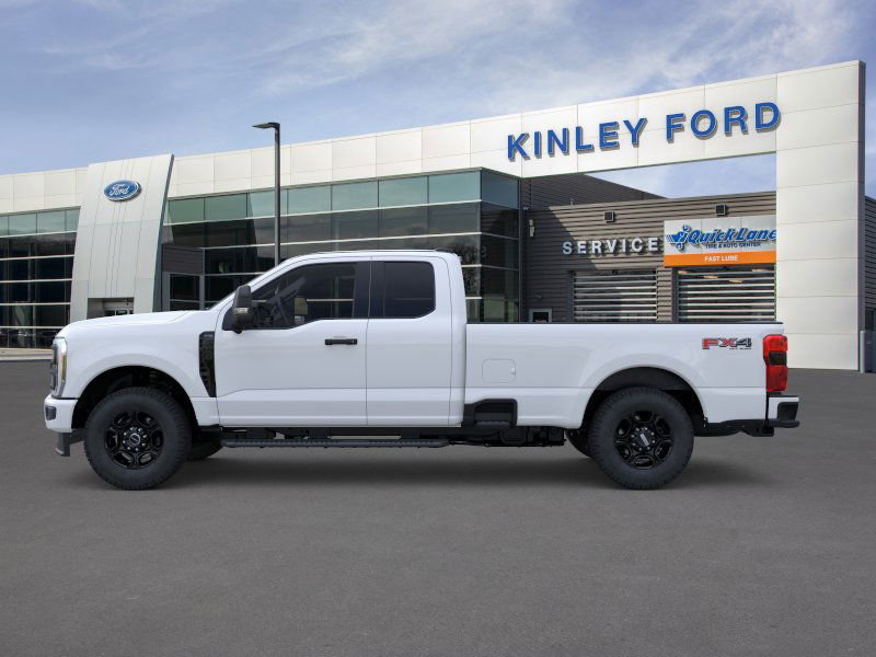 2025 Ford F-350 XL photo 3