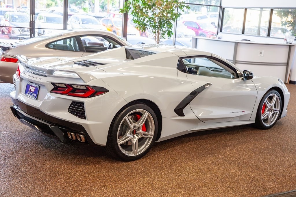 Used 2024 Chevrolet Corvette Stingray w/3LT Convertible