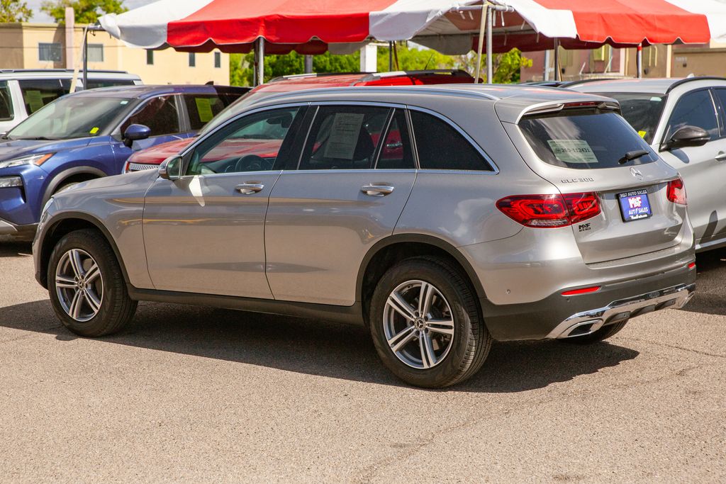 2022 Mercedes-Benz GLC GLC300 - Photo 7