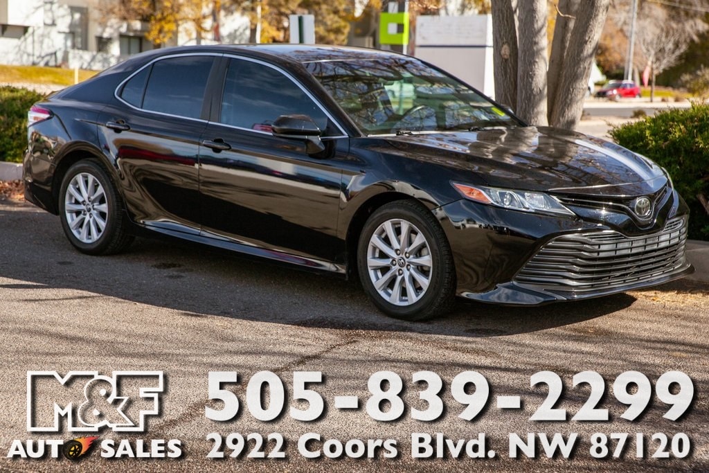 2018 Toyota Camry LE