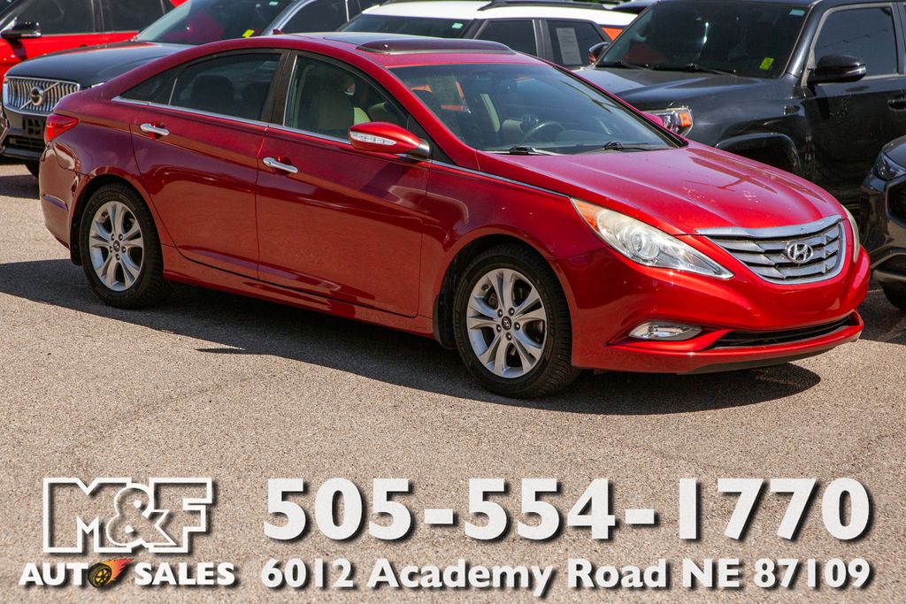 2011 Hyundai Sonata Limited I4 A/T PZEV's photo