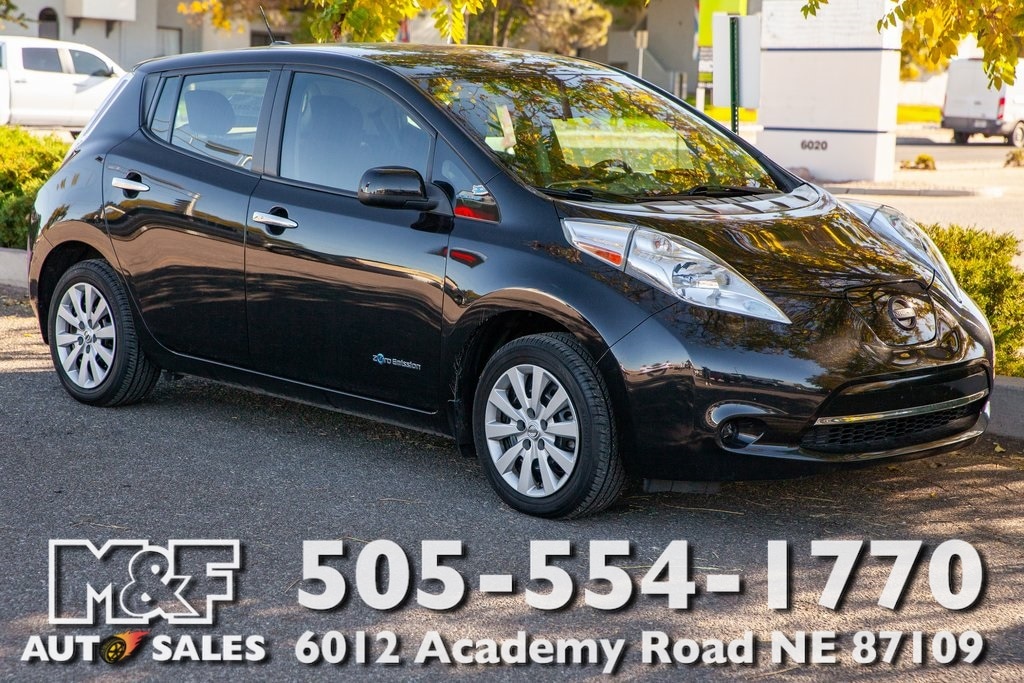 2015 Nissan LEAF S