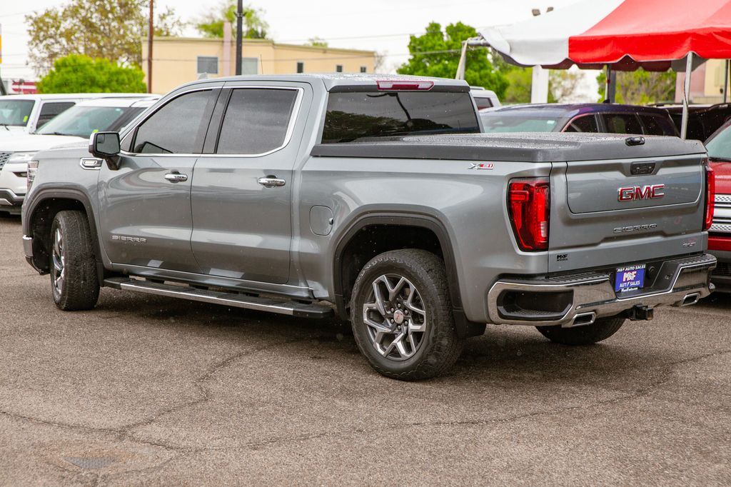 2023 GMC Sierra 1500 SLT - Photo 6