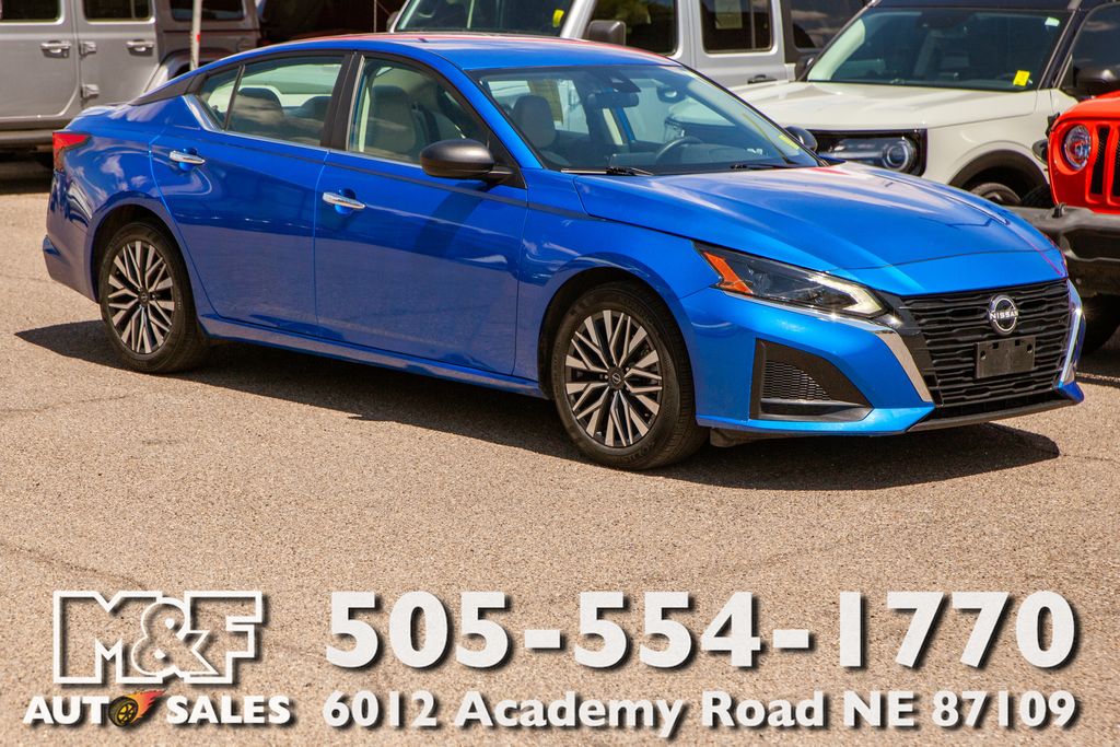 2025 Nissan Altima 2.5 SV's photo