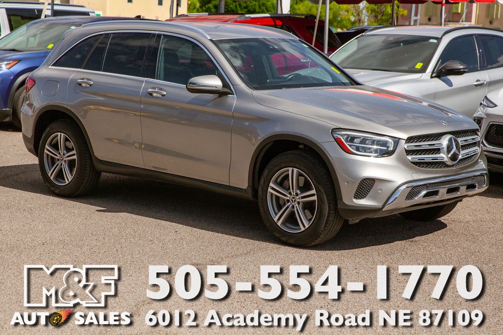 2022 Mercedes-Benz GLC