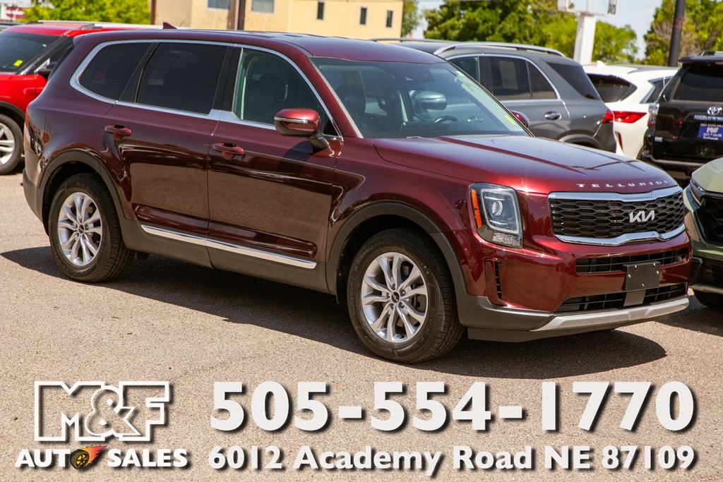 2022 Kia Telluride LX FWD's photo