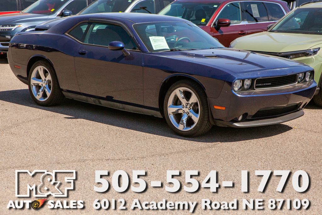 2013 Dodge Challenger R/T's photo