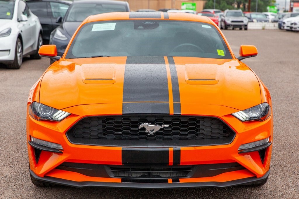 2021 Ford Mustang photo 2
