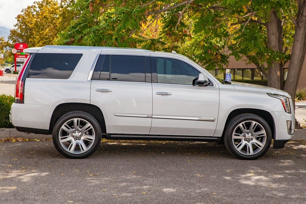 Used 2020 CADILLAC Escalade Premium Luxury SUV