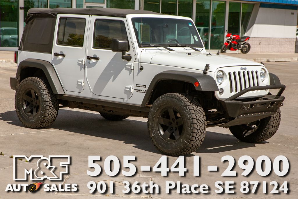 2015 Jeep Wrangler Sport's photo
