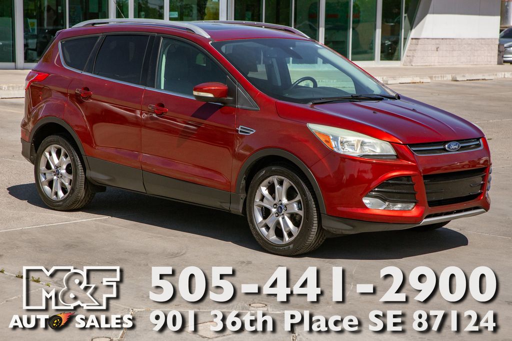 2015 Ford Escape Titanium's photo