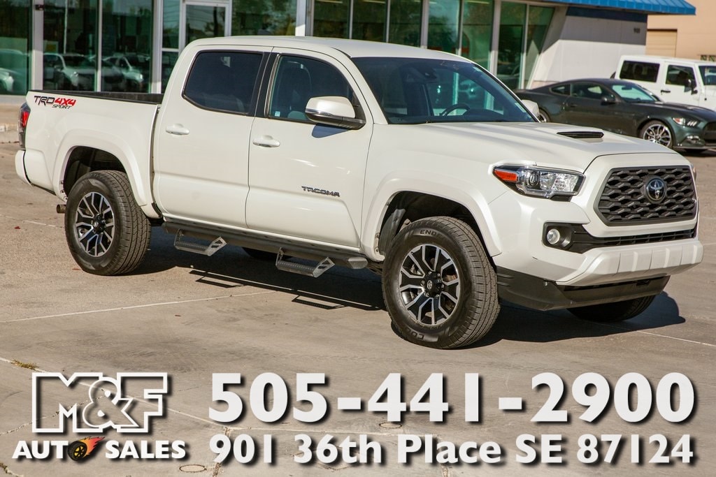 2021 Toyota Tacoma TRD Sport's photo
