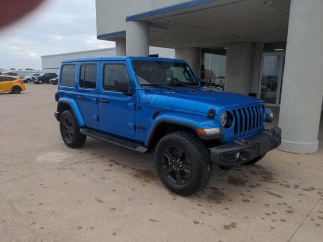 Used 2021 Jeep Wrangler Unlimited Sahara Altitude with VIN 1C4HJXENXMW667710 for sale in Eureka, IL