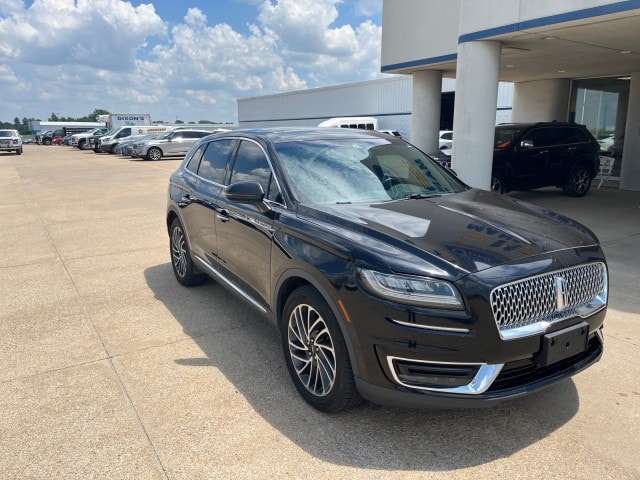 Used 2019 Lincoln Nautilus Reserve with VIN 2LMPJ8LP7KBL51198 for sale in Eureka, IL