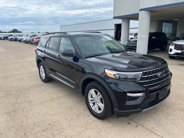 Used 2020 Ford Explorer XLT with VIN 1FMSK8DH2LGC84739 for sale in Eureka, IL