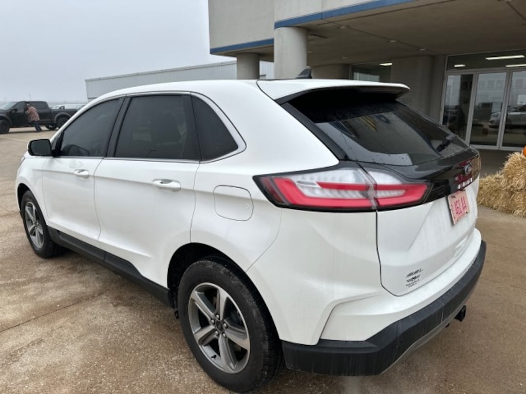 Used 2024 Ford Edge SEL SUV
