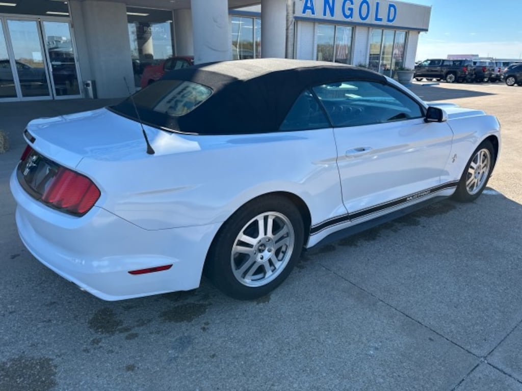 Used 2016 Ford Mustang V6 Convertible