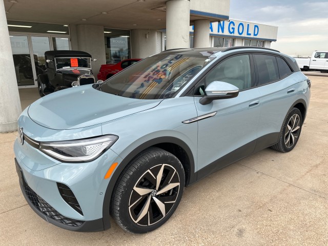 Used 2023 Volkswagen ID.4 PRO S with VIN 1V2WNPE89PC026736 for sale in Eureka, IL