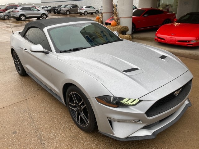 Used 2019 Ford Mustang EcoBoost Premium with VIN 1FATP8UHXK5179358 for sale in Eureka, IL