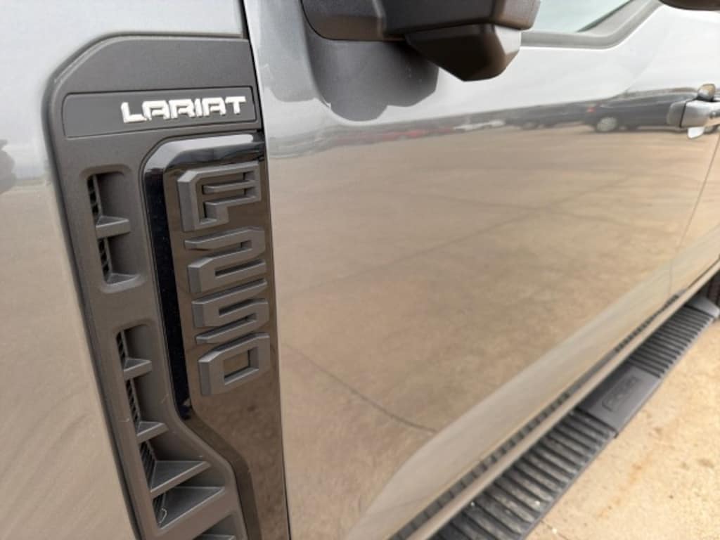 Used 2024 Ford F-250 Lariat Truck Crew Cab