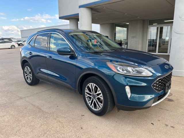 Used 2020 Ford Escape SEL with VIN 1FMCU9H68LUA00979 for sale in Eureka, IL