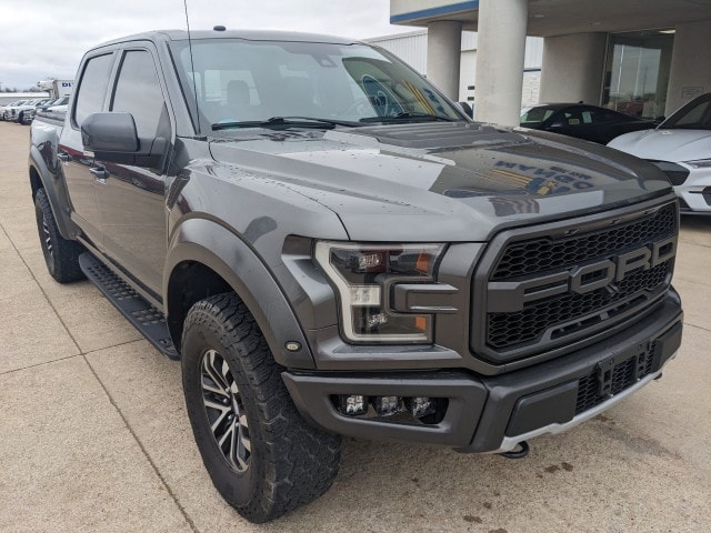 Used 2018 Ford F-150 Raptor with VIN 1FTFW1RG8JFB03146 for sale in Eureka, IL