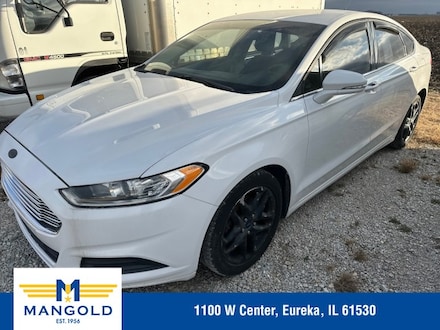 Featured Used 2014 Ford Fusion SE Sedan for Sale in Eureka, IL at Mangold Ford