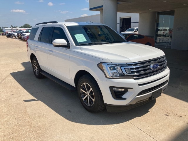 Used 2020 Ford Expedition XLT with VIN 1FMJU1HT9LEA13264 for sale in Eureka, IL