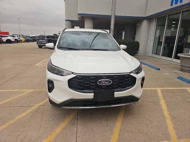 2025 Ford Escape ST-Line Select photo 3