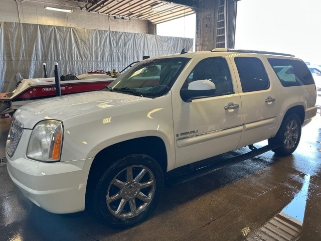 Used 2007 GMC Yukon XL Denali with VIN 1GKFK66827J283126 for sale in Eureka, IL