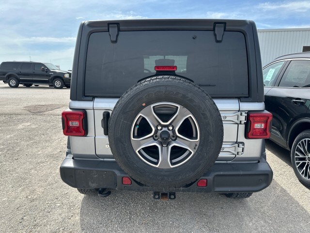 2018 Jeep Wrangler Sport S photo 4