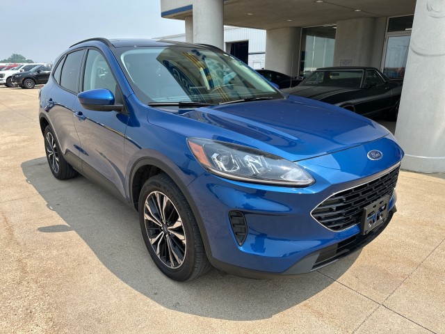 Used 2022 Ford Escape SE with VIN 1FMCU9G66NUA93926 for sale in Eureka, IL