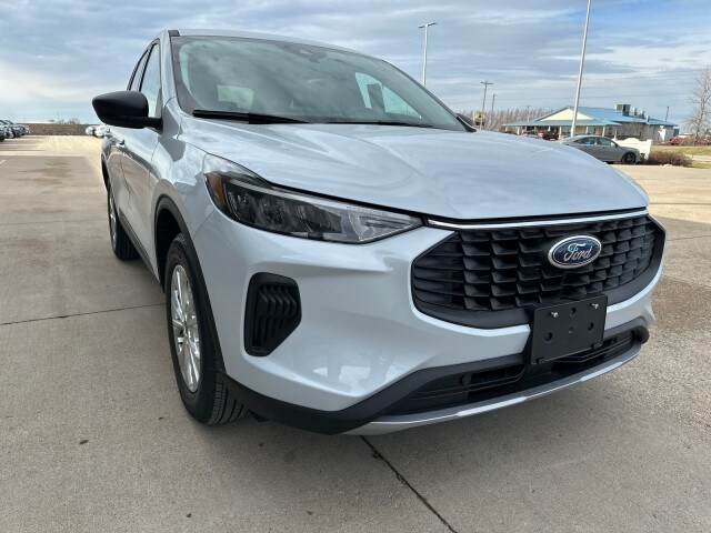 2025 Ford Escape Active photo 4