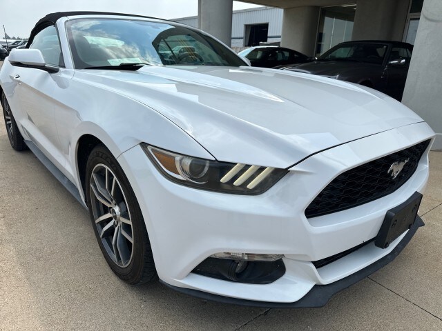 2016 Ford Mustang EcoBoost Premium Convertible photo 4