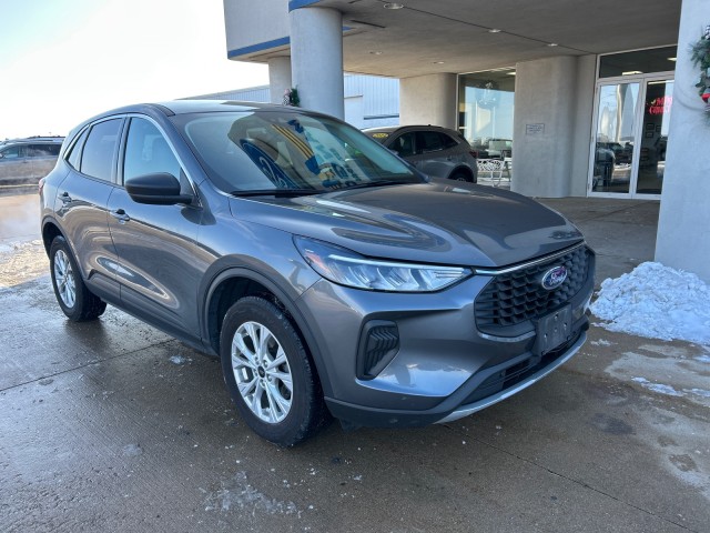 Used 2023 Ford Escape Active with VIN 1FMCU9GNXPUB01794 for sale in Eureka, IL