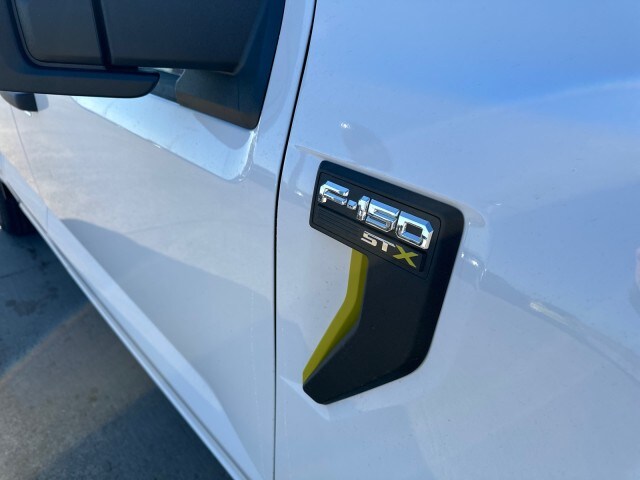2025 Ford F-150 STX photo 3