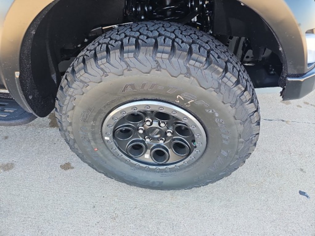 New 2025 Ford F-150 Raptor Truck SuperCrew Cab