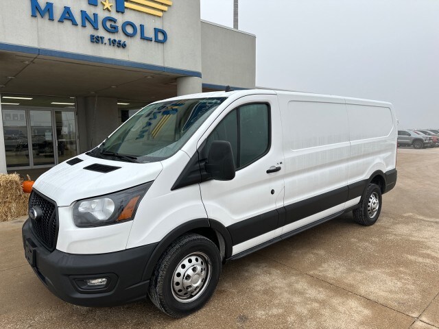 2023 Ford Transit photo 2