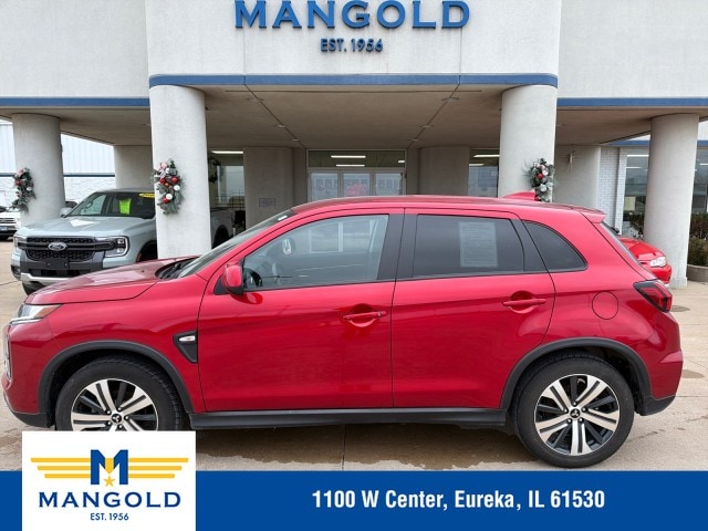 2022 Mitsubishi Outlander Sport ES's photo