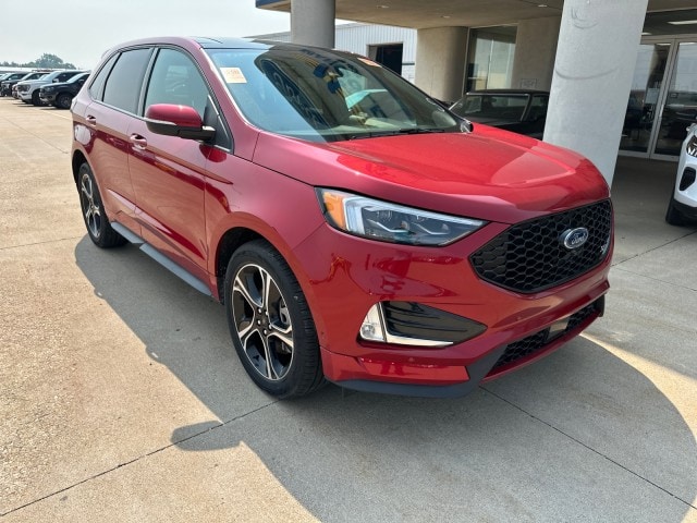 Used 2024 Ford Edge ST with VIN 2FMPK4APXRBA35924 for sale in Eureka, IL