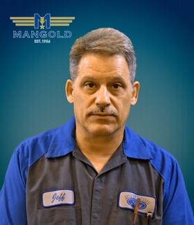 Staff member Jeff Luoni from ID_0f0dfc6d4787