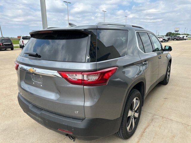 2018 Chevrolet Traverse photo 3